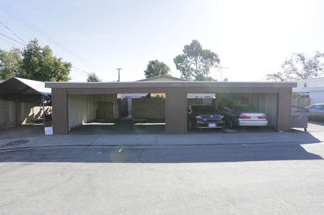 14754 Bushard St in Westminster, CA - Building Photo - Building Photo