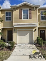 11 1st St in Port Orange, FL - Building Photo