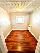 103 Thomas Hill Rd, Unit B in Bangor, ME - Building Photo - Building Photo