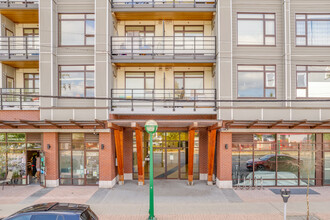 Metro 1 in Burnaby, BC - Building Photo - Building Photo