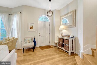 711 McKenzie Ave in Alexandria, VA - Building Photo - Building Photo