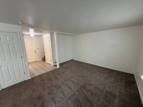 4342 Ward Pl NE in Salem, OR - Building Photo - Building Photo