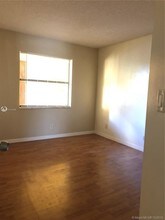 9000 NW 28th Dr-Unit -1-204 in Coral Springs, FL - Building Photo - Building Photo