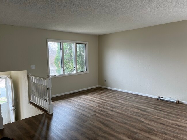 4161 119th Ave NW in Coon Rapids, MN - Building Photo - Building Photo