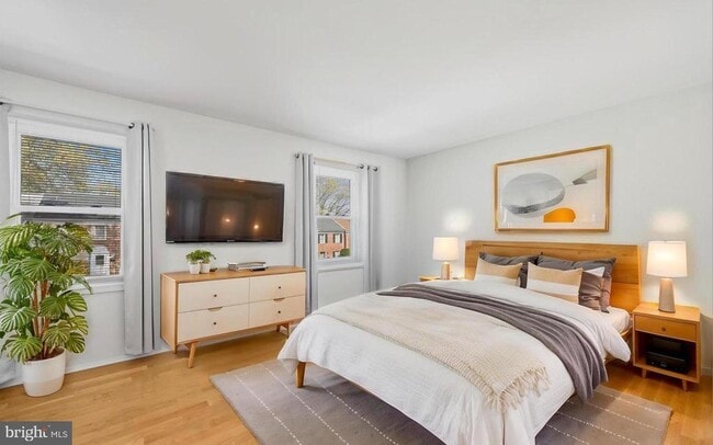 property at 2913 Wetherburn Ct