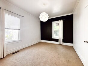 1221 Naylor Ct in Salt Lake City, UT - Building Photo - Building Photo