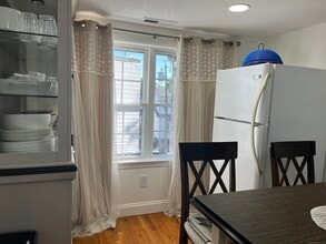 42 Givens Ave in Stamford, CT - Building Photo - Building Photo