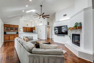 1113 Taulbee Ln in Austin, TX - Building Photo