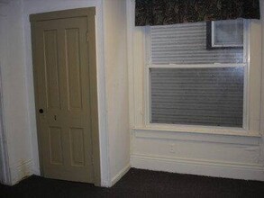 1108 Erie St S in Massillon, OH - Building Photo - Building Photo