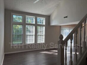 1566 Brookfield Cir in Franklin, IN - Building Photo - Building Photo