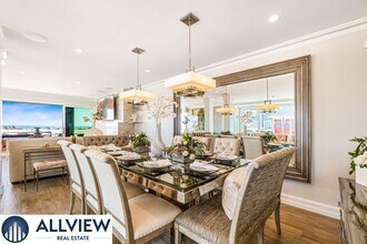 2800 W Oceanfront in Newport Beach, CA - Building Photo - Building Photo