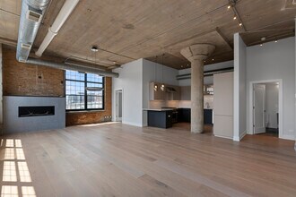 17 S Loomis St in Chicago, IL - Building Photo - Building Photo