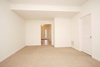 1557 Montessori Terrace in Charlottesville, VA - Building Photo - Building Photo