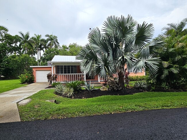 property at 1443 Sandra Dr