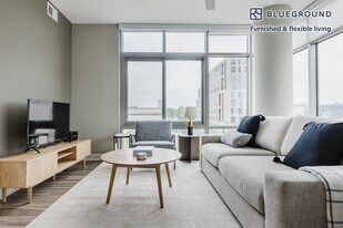 4800 Auburn Ave in Bethesda, MD - Building Photo