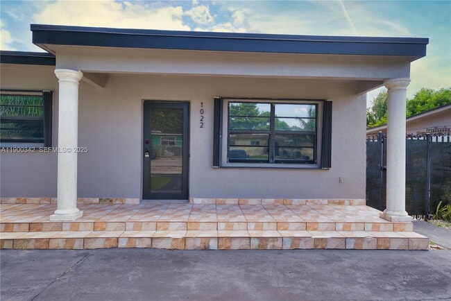 property at 1022 E 18th St