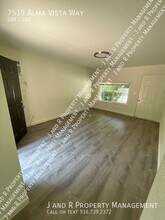 7519 Alma Vista Wy in Sacramento, CA - Building Photo - Building Photo
