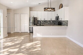 1186 Periwinkle Pl in Wellington, FL - Building Photo - Building Photo