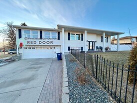 1101 Ave C NW in Great Falls, MT - Building Photo