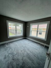 4661 Pacific St in Omaha, NE - Building Photo - Building Photo