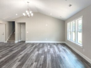 173 Falling Creek Rd in Spartanburg, SC - Building Photo - Building Photo