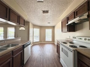 209 E Noton St in Pflugerville, TX - Building Photo - Building Photo