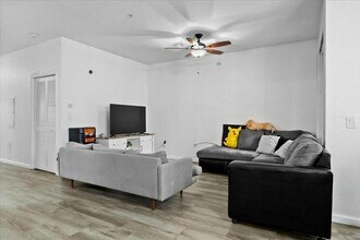 1109 Shoma Dr in West Palm Beach, FL - Building Photo - Building Photo