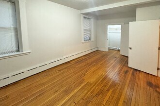 918 Cambridge St in Cambridge, MA - Building Photo - Building Photo