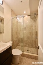 1614 Beacon St in Brookline, MA - Foto de edificio - Building Photo