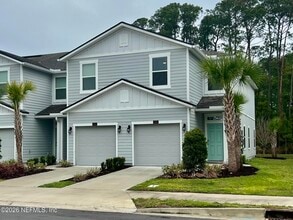 656 Celtic dr in Jacksonville, FL - Building Photo - Building Photo