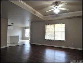 451 Wisteria Dr in Bauxite, AR - Building Photo - Building Photo