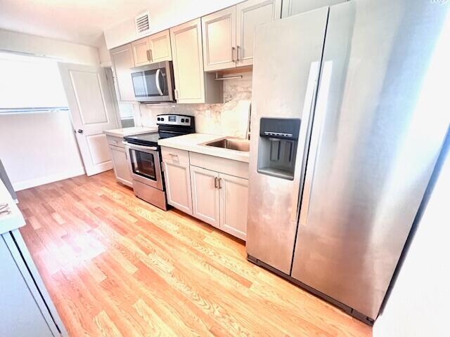 1630 S Atlantic Ave, Unit 7b in Cocoa Beach, FL - Building Photo
