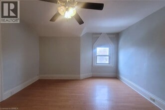 65 East Ave in Brantford, ON - Building Photo - Building Photo