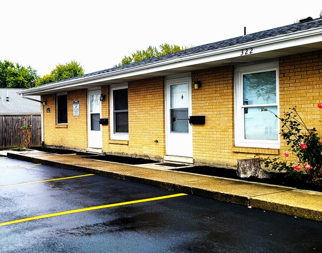 Vandalia Apartments in Vandalia, OH - Foto de edificio - Building Photo