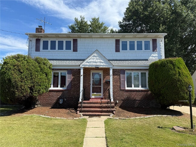 property at 1057 N 4th St