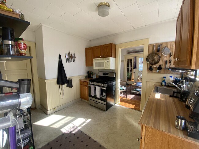 27 Durham St in Somerville, MA - Foto de edificio - Building Photo