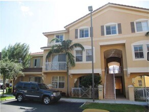 8858 W Flagler St, Unit 208 in Miami, FL - Building Photo - Building Photo