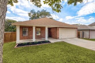 16031 Watering Point Dr in San Antonio, TX - Building Photo - Building Photo