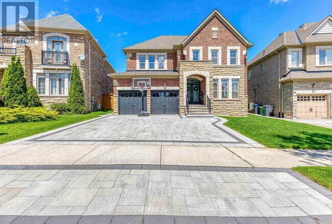 13 Franmar Rd in Brampton, ON - Building Photo - Building Photo