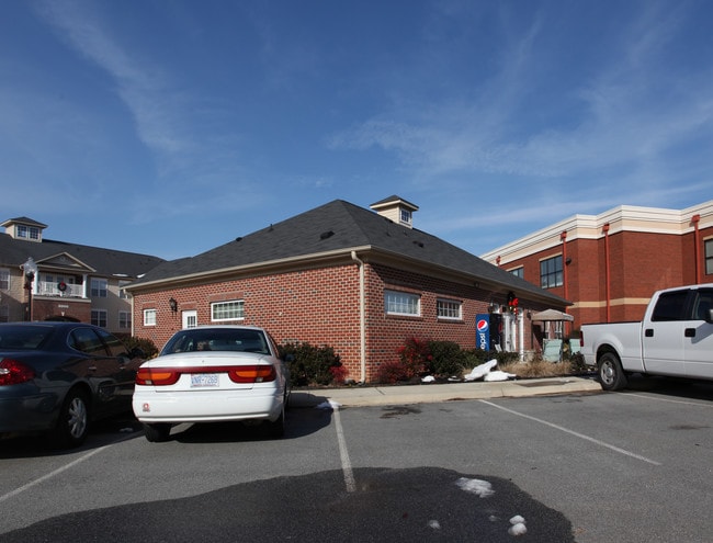 Gateway Place Apartments in Kernersville, NC - Foto de edificio - Building Photo