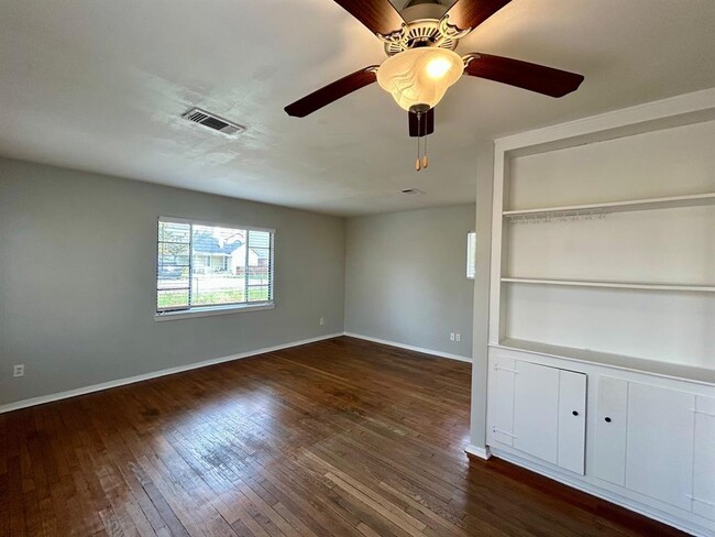 322 W 27th St in Houston, TX - Building Photo - Building Photo