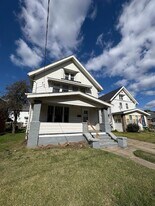367 E Glenwood Ave in Akron, OH - Building Photo