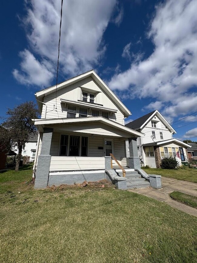 property at 367 E Glenwood Ave