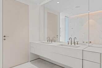 200 Arkona Ct in West Palm Beach, FL - Building Photo - Building Photo