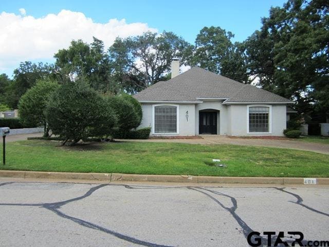 401 Woodland Hills Dr