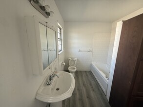 734 E 30th St in Ada, OK - Building Photo - Building Photo