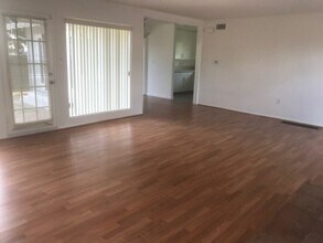 3460 Stoner Ave in Los Angeles, CA - Building Photo - Building Photo