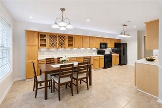 2580 Avery Park Cir in Doraville, GA - Building Photo - Building Photo