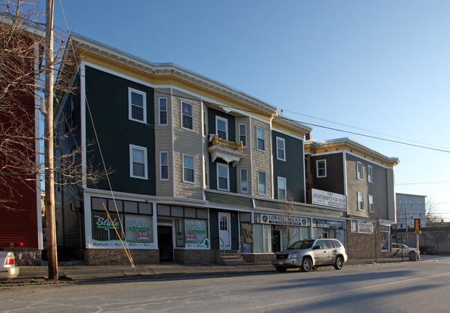 331-337 W 6th St in Lowell, MA - Building Photo - Building Photo