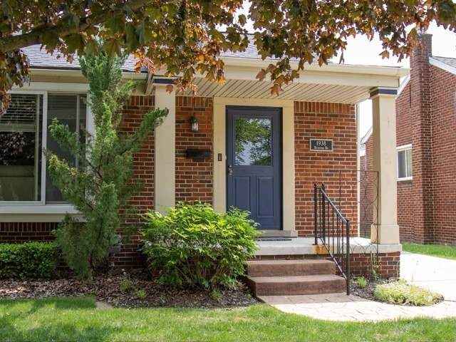 property at 1938 Bradford Rd